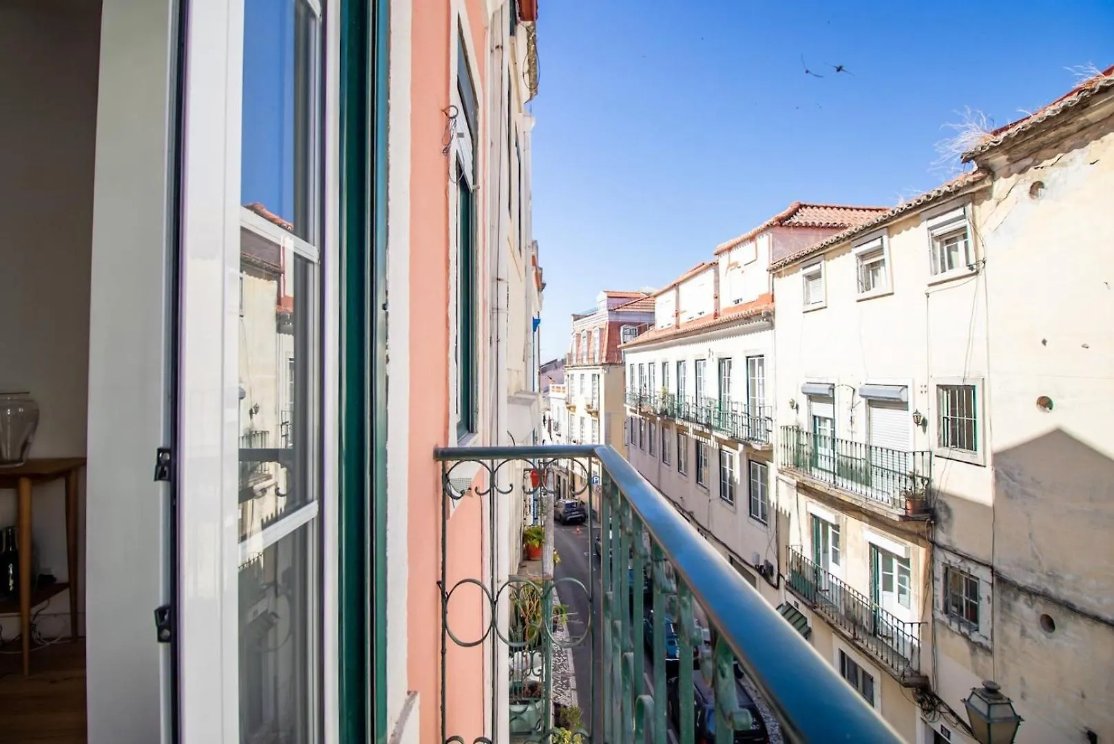 Charming One-Bedroom Principe Real | By Airnest Лиссабон